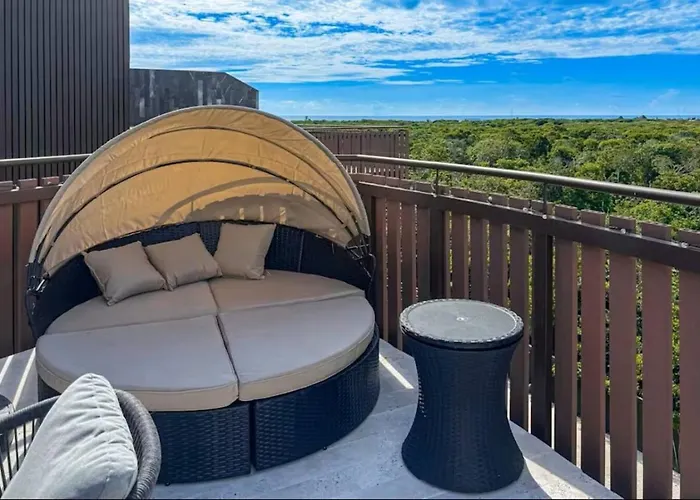 Apartment Beachside Penthouse Private Pool And Hot Tub *