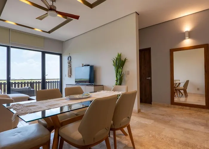 Apartment Beachside Penthouse Private Pool And Hot Tub *